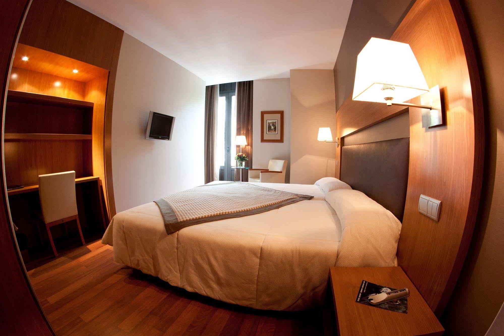 Alti Hotel Bagneres-de-Luchon Luaran gambar